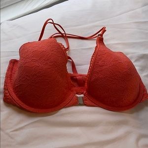 Gilly Hicks Bra